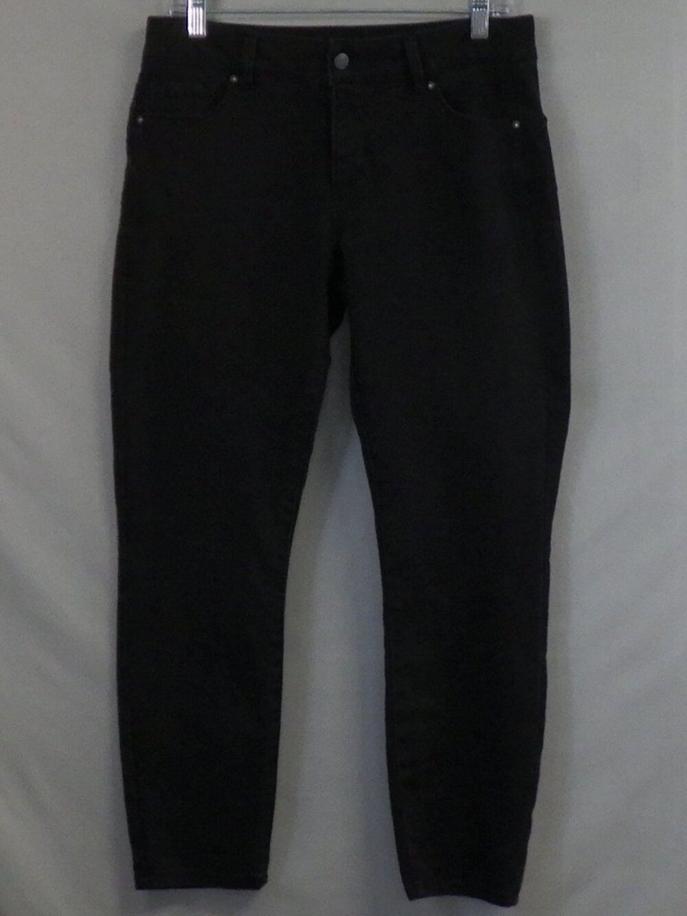 d. Jeans Womens Black Straight Leg Jeans   A691